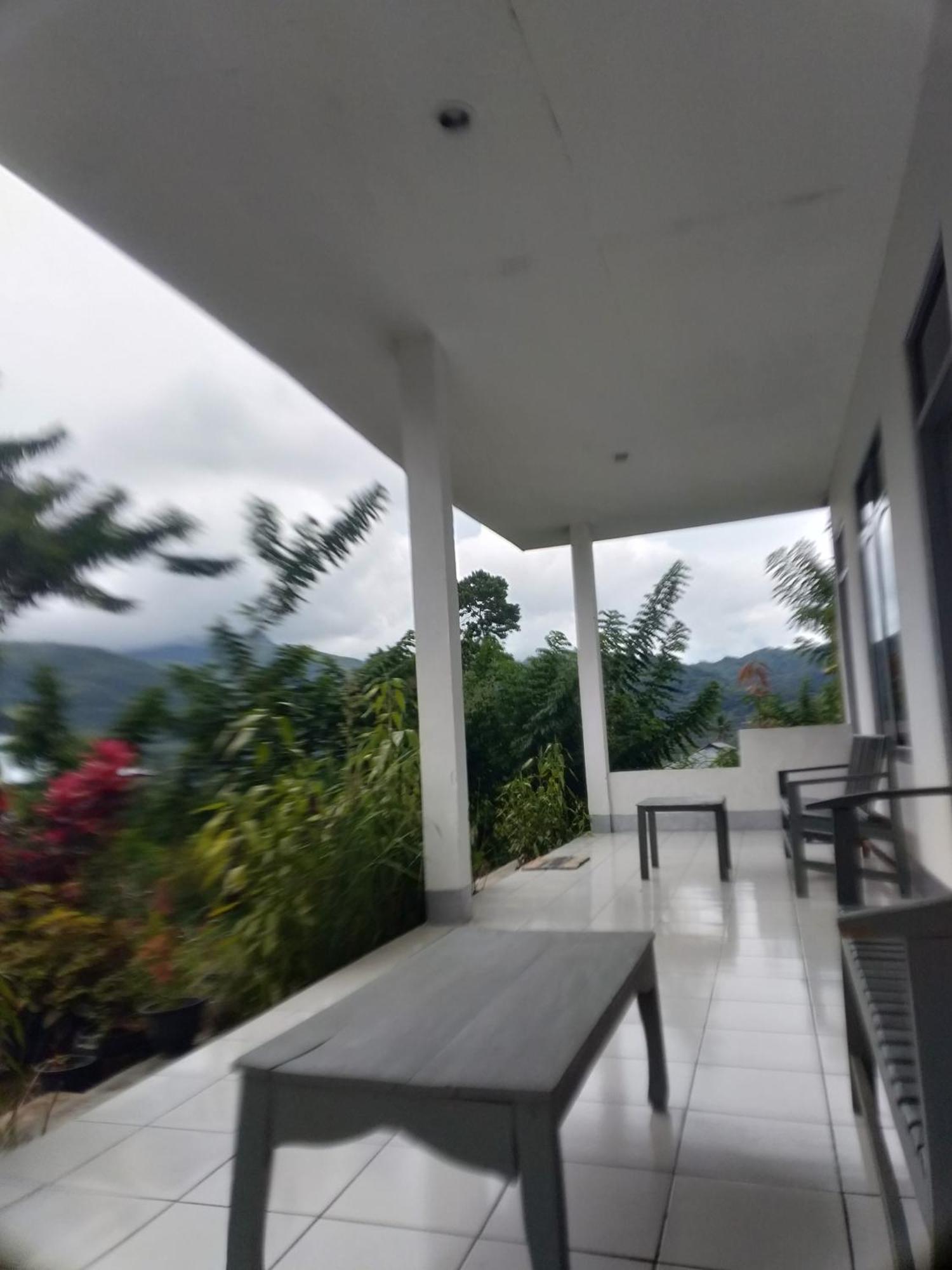 Hidayah Homestay Келимуту Номер фото